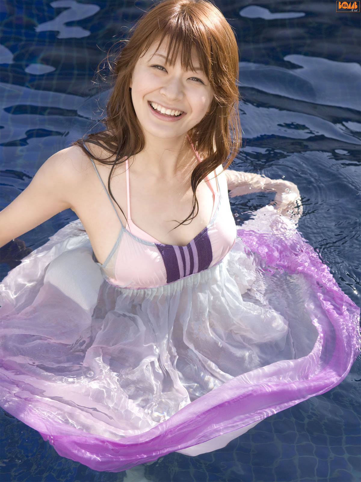 [Bomb.tv] 2008.09 Ayako Hatta 八田亜矢子 [30P]