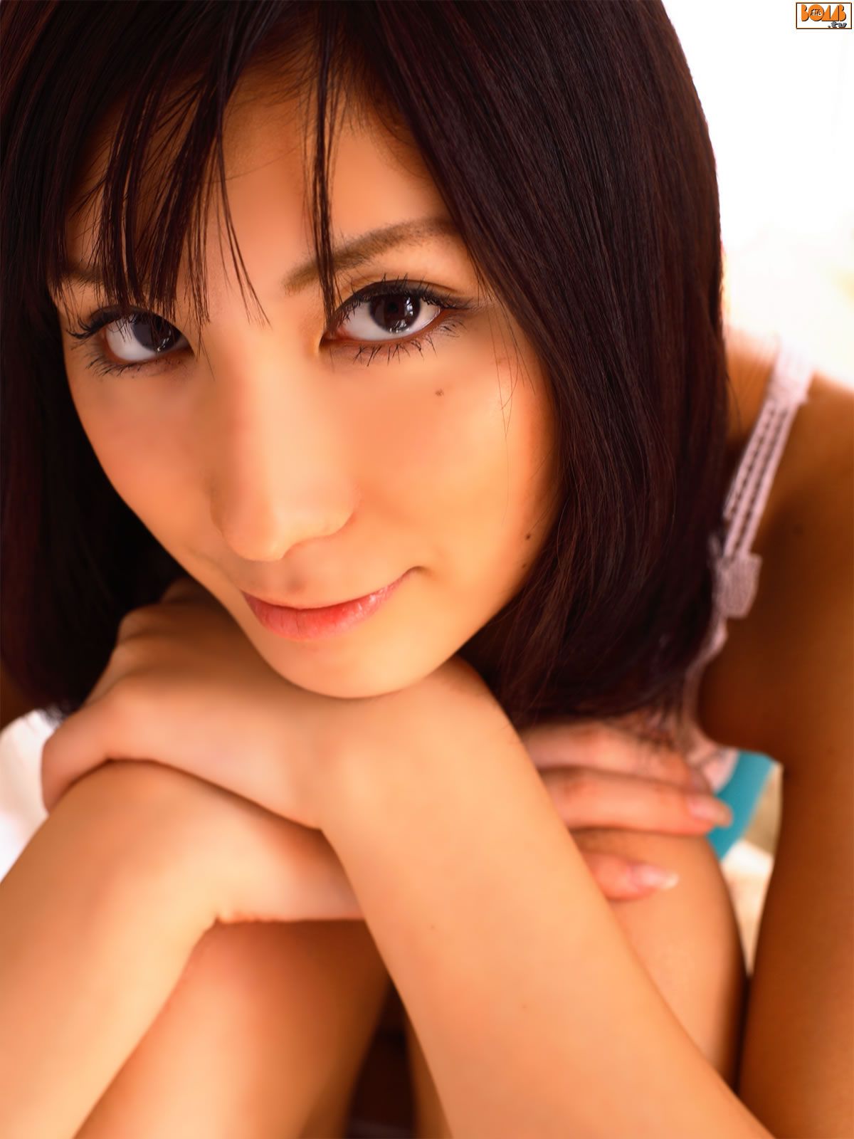 [Bomb.tv] 2008.10 Miu Nakamura 仲村美宇 [33P]
