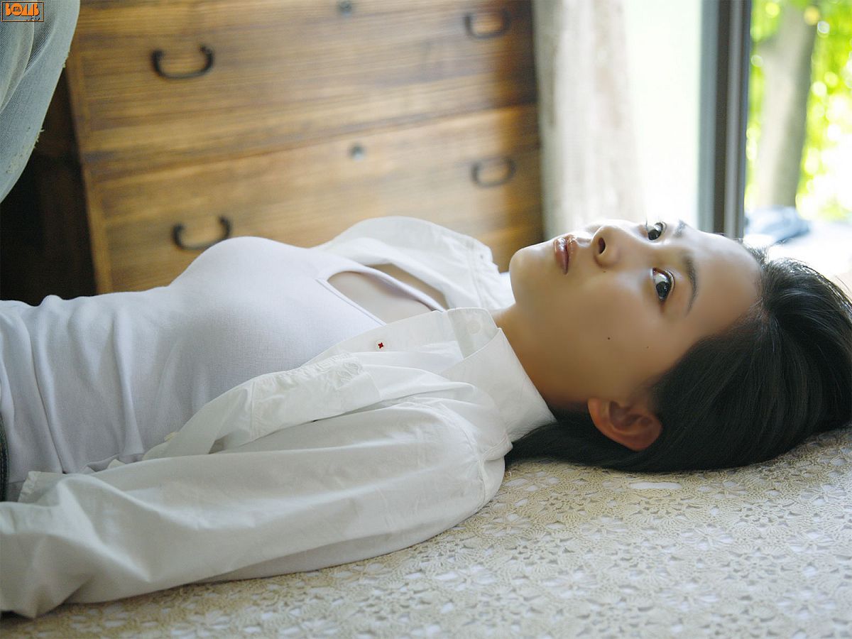 [Bomb.tv] 2008.10 Mitsuki Tanimura 谷村美月 [50P]