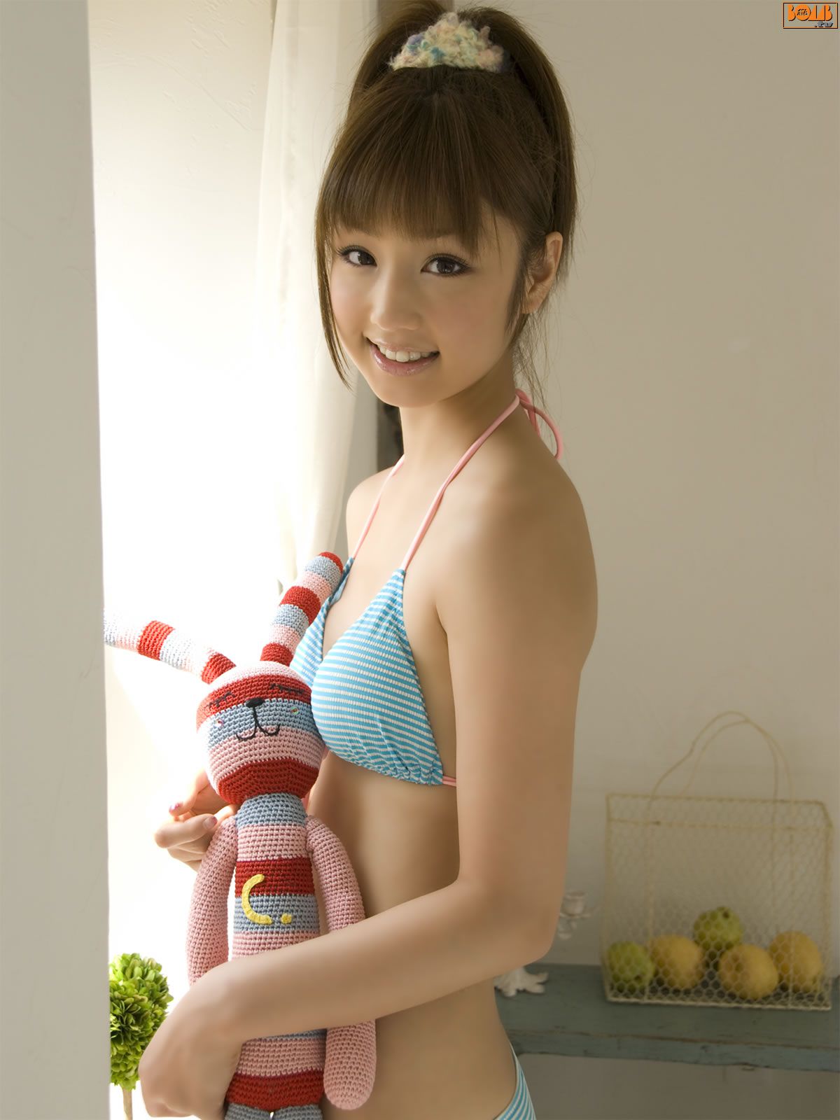 [BOMB.tv] 2009.02 Yuko Ogura 小倉優子