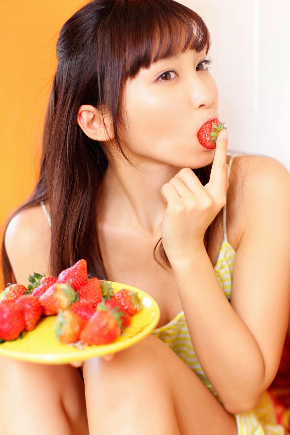 [YS Web] Vol.498 Risa Yoshiki 吉木りさ Sexy  Beauty [100P]