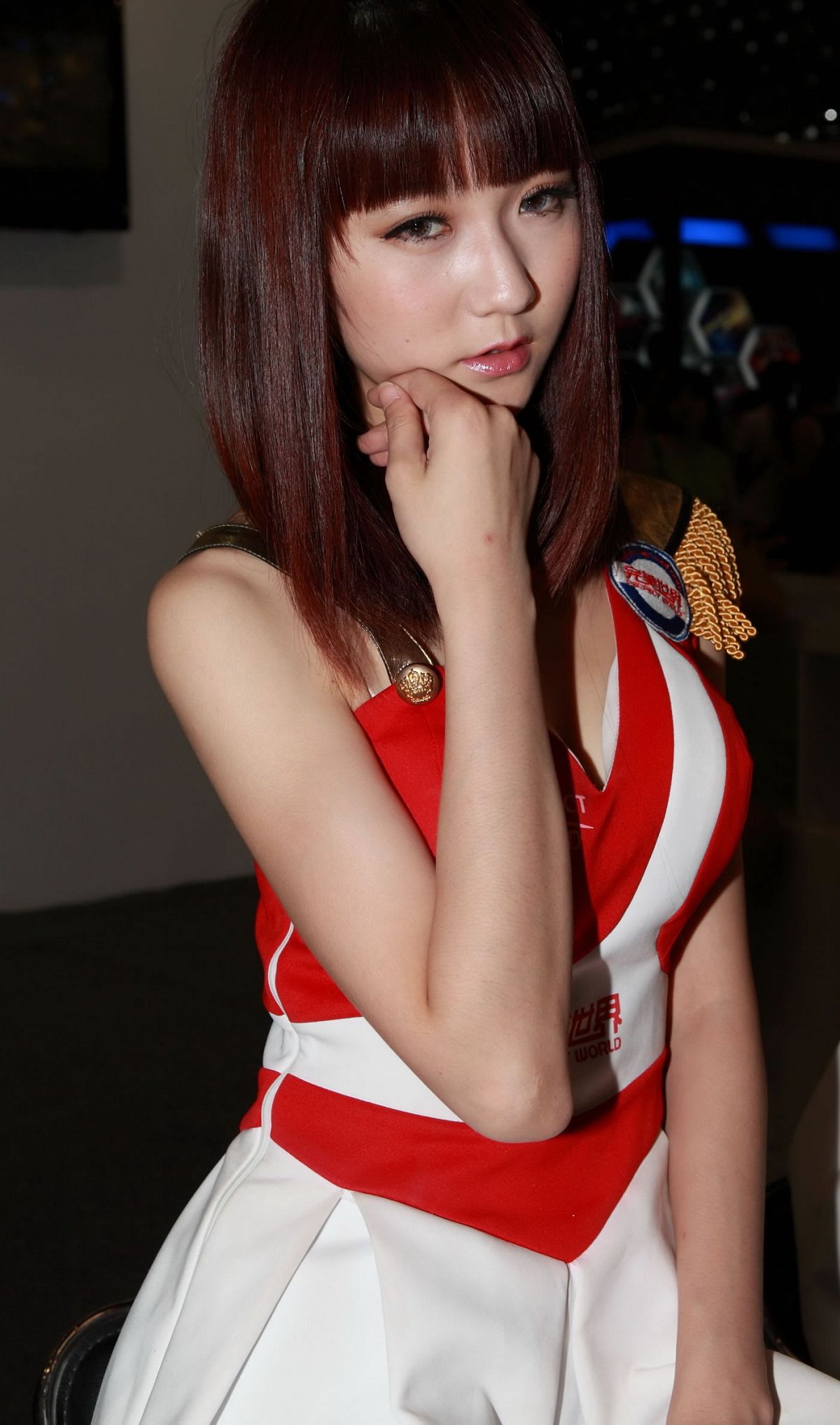 2012 上海国际动漫展—完美世界 Showgirl