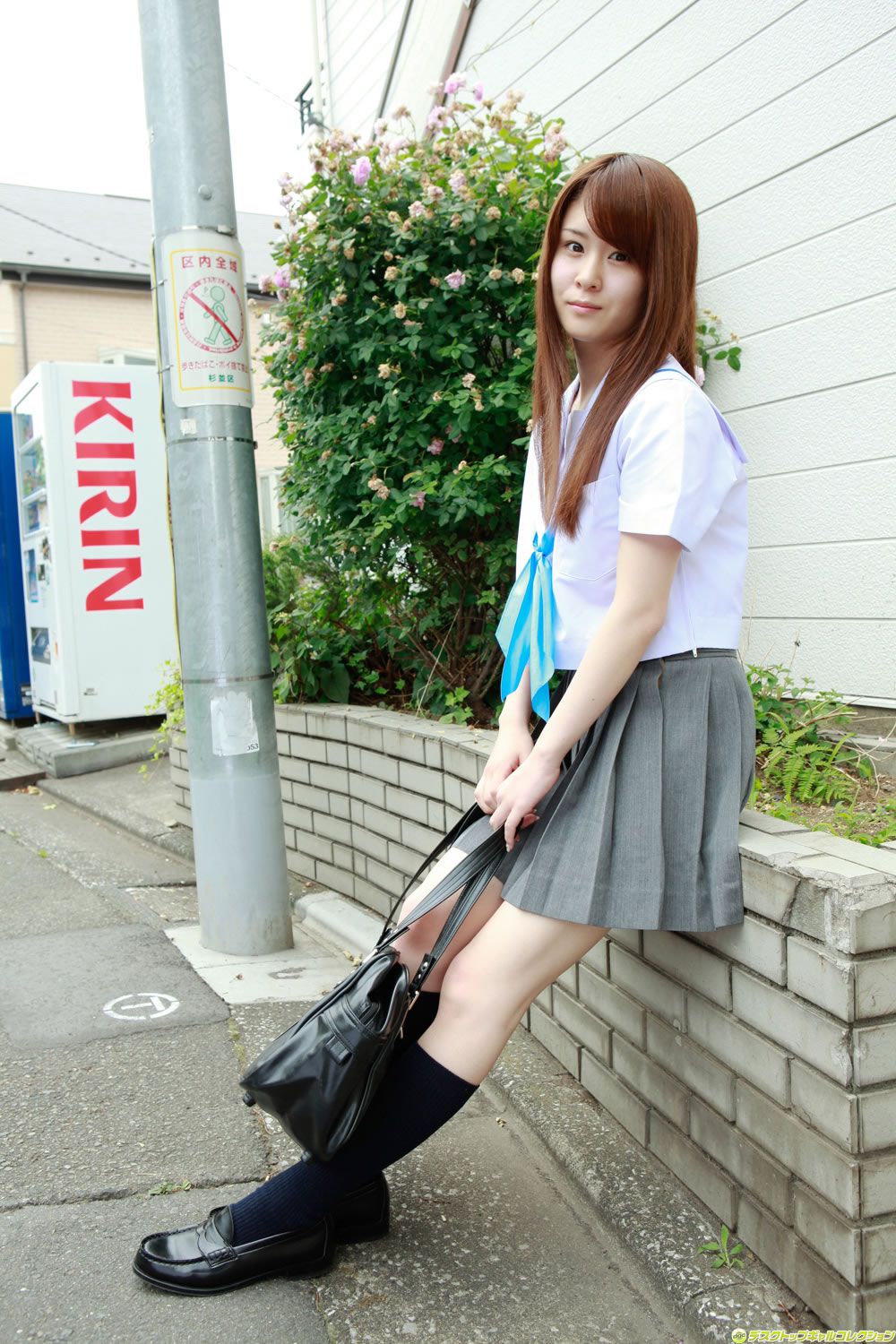 [DGC] 2012年08月號 No.1040 朝菜栞 Shiori Asana [100P]