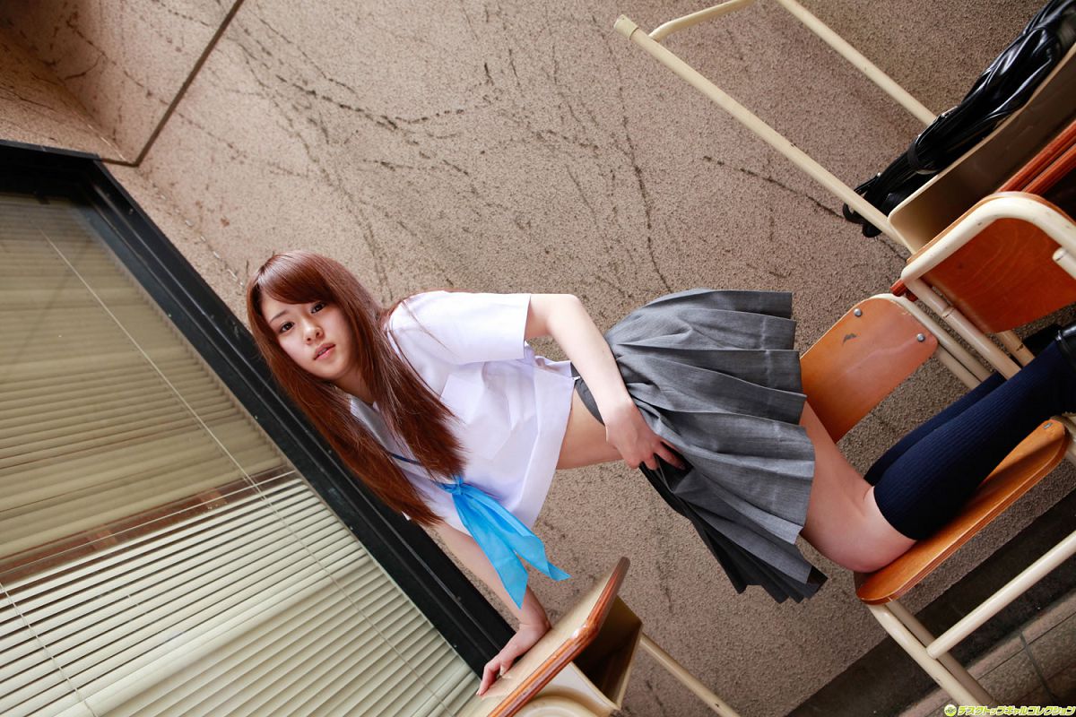 [DGC] 2012年08月號 No.1040 朝菜栞 Shiori Asana [100P]