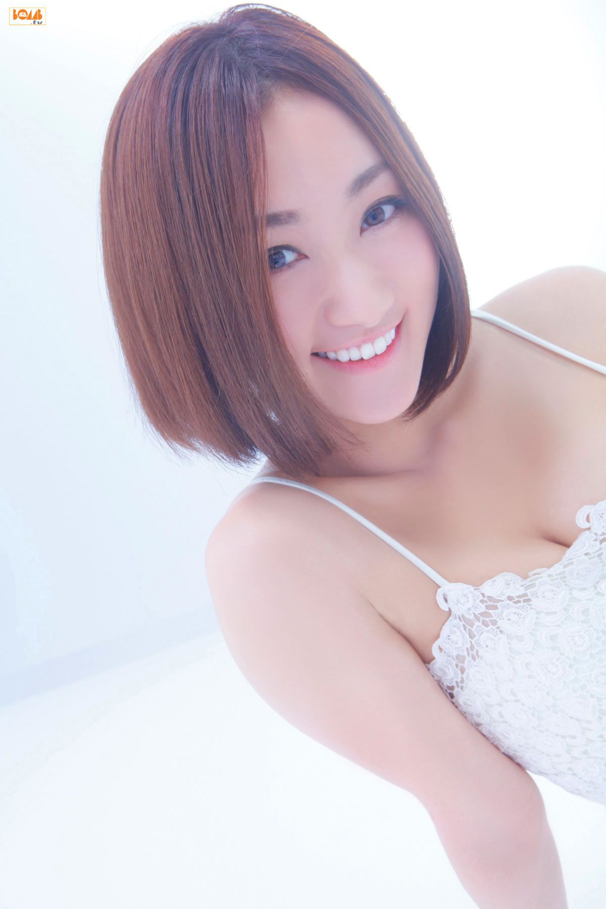 [BOMB.tv] 2012.01 Mika Yoshinaga 吉永実夏