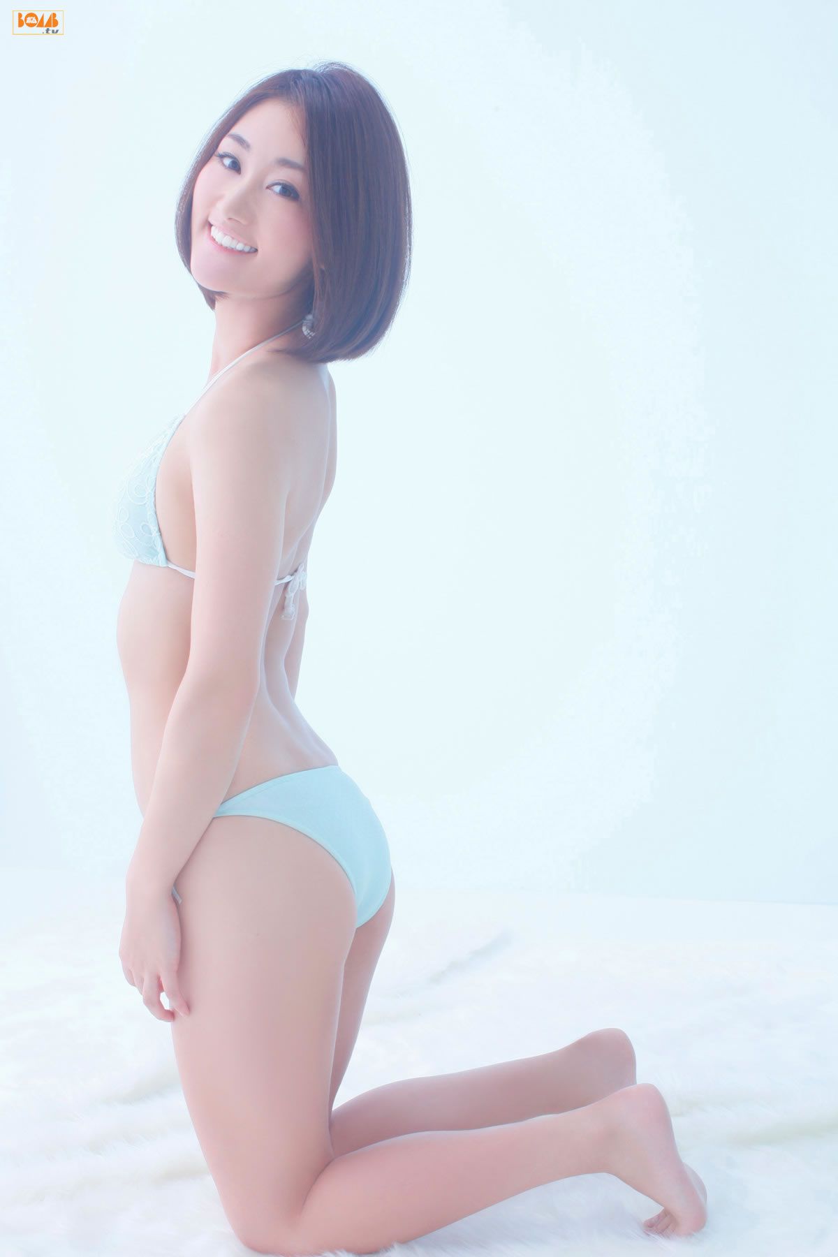 [BOMB.tv] 2012.01 Mika Yoshinaga 吉永実夏