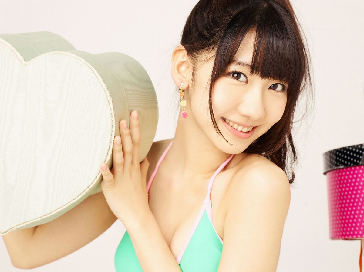 [YS Web] Vol.508 Yuki Kashiwagi 柏木由紀 プレゼント [98P]