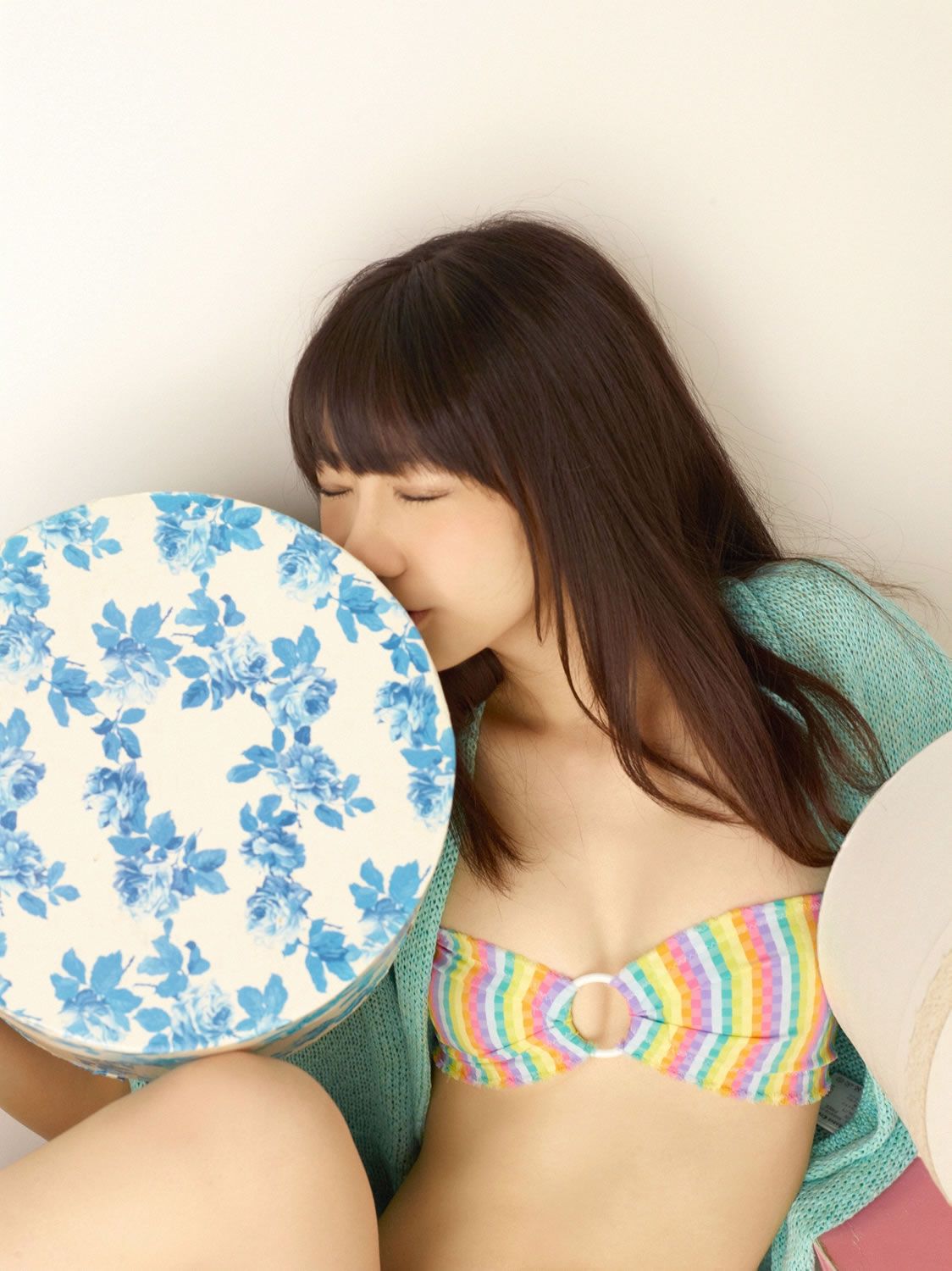 [YS Web] Vol.508 Yuki Kashiwagi 柏木由紀 プレゼント [98P]