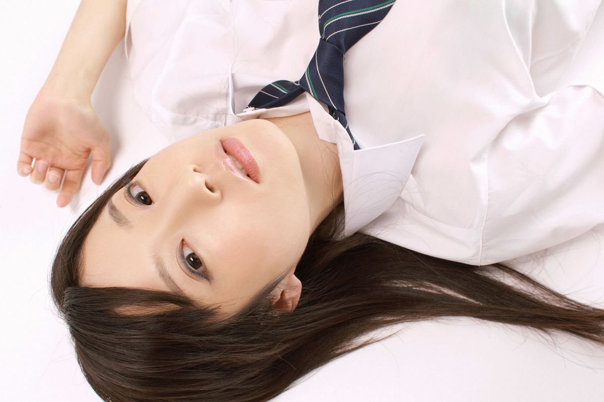 [YS Web] Vol.512 Mika Narumi 成実美香 黑髮おねえサマー入學! [48P]