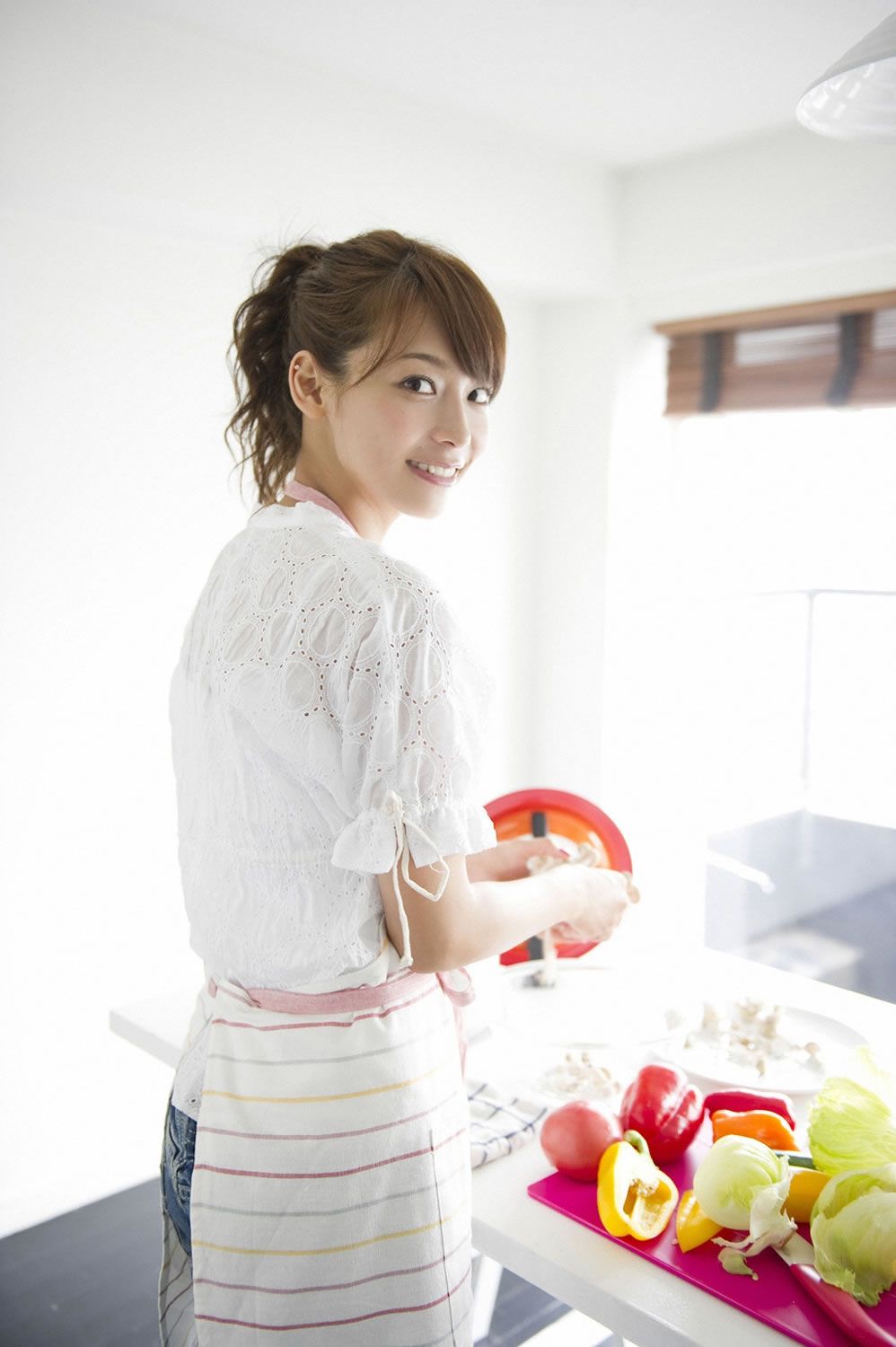 [YS Web] 2010.10.29 Vol.373 相武紗季 [115P]