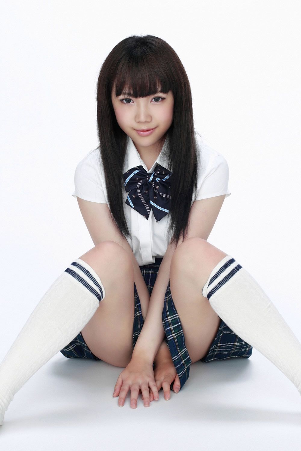 [YS Web] 12.10!! Vol.379 篠宮あいり [42P]