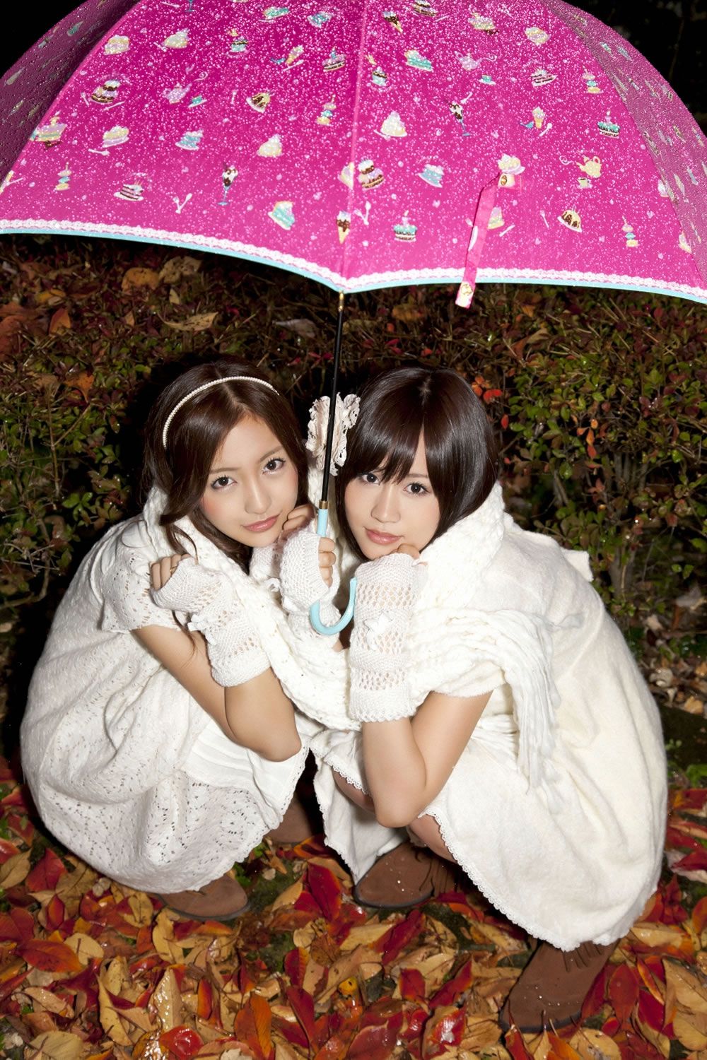 [YS Web] 05-20 Vol.401「前田敦子 板野友美」[83P]