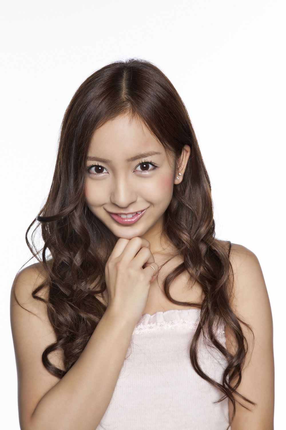 [YS Web] 05-20 Vol.401「前田敦子 板野友美」[83P]