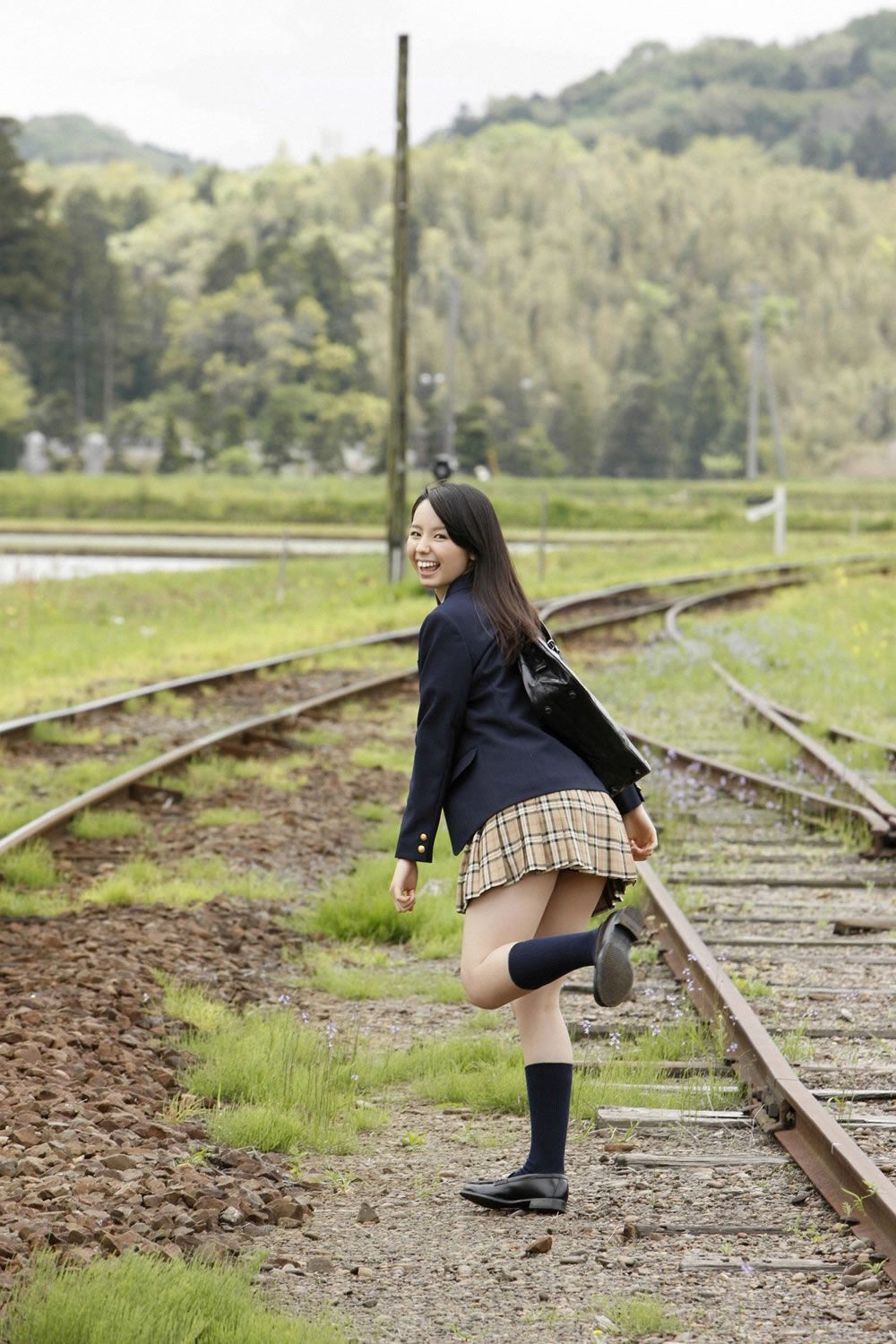 [Ys web] 11.06.29 Vol.406 小池里奈 [115P]