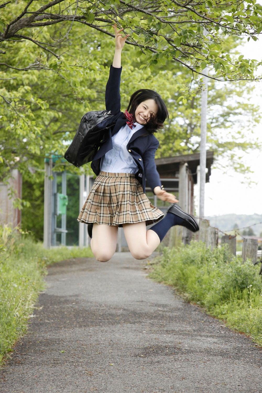 [Ys web] 11.06.29 Vol.406 小池里奈 [115P]