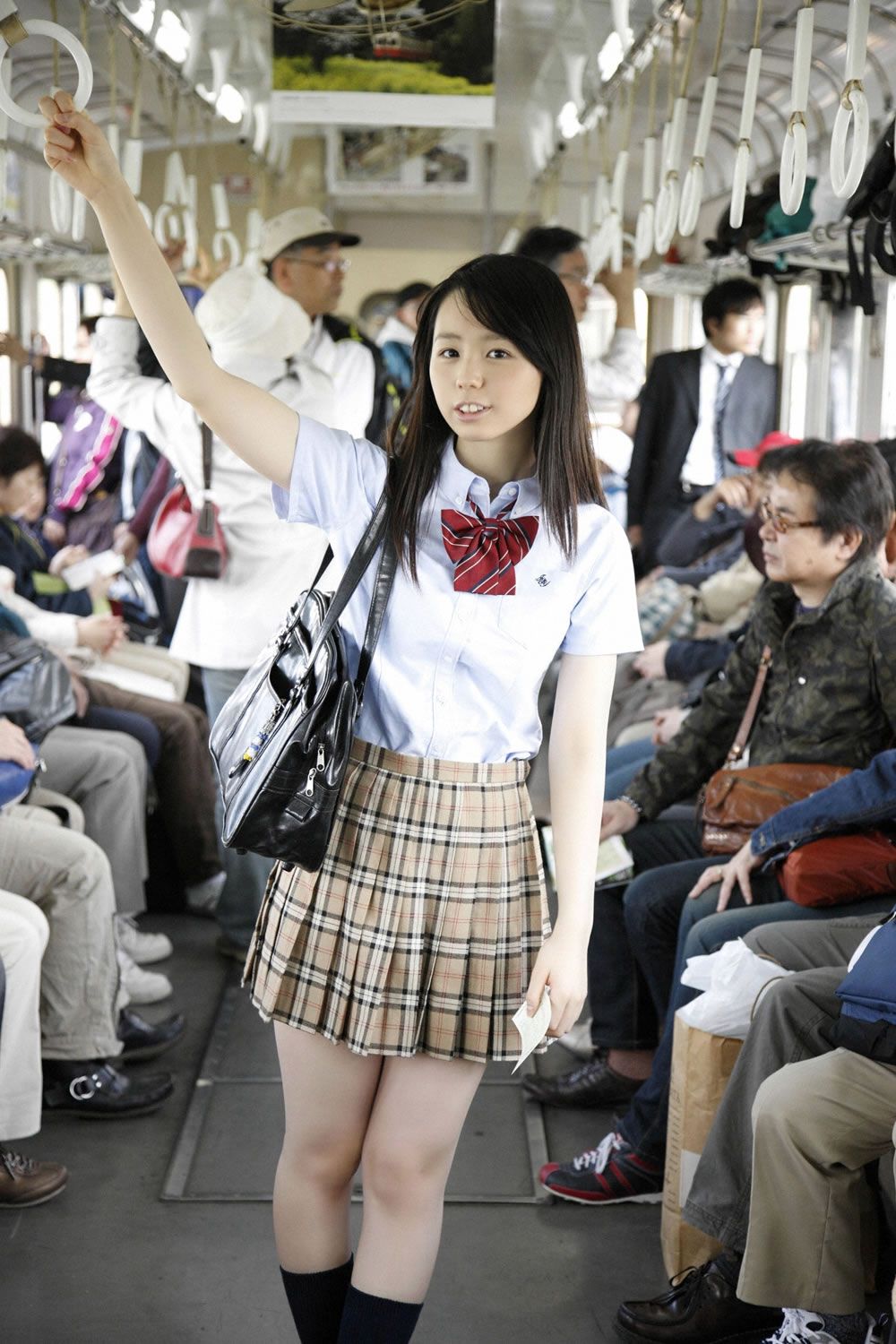 [Ys web] 11.06.29 Vol.406 小池里奈 [115P]