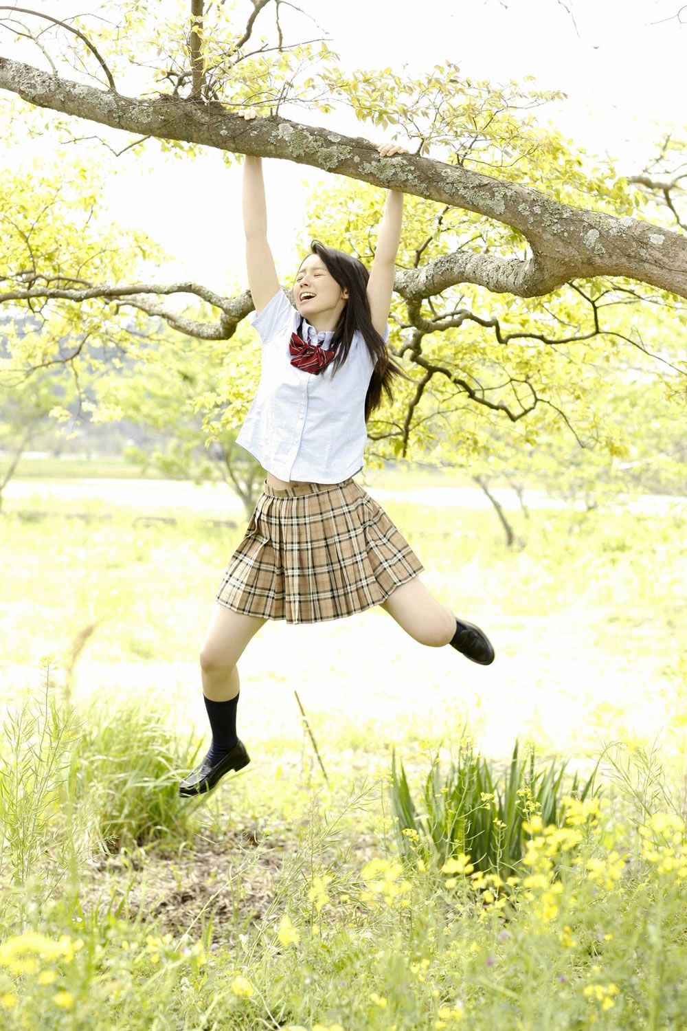 [Ys web] 11.06.29 Vol.406 小池里奈 [115P]