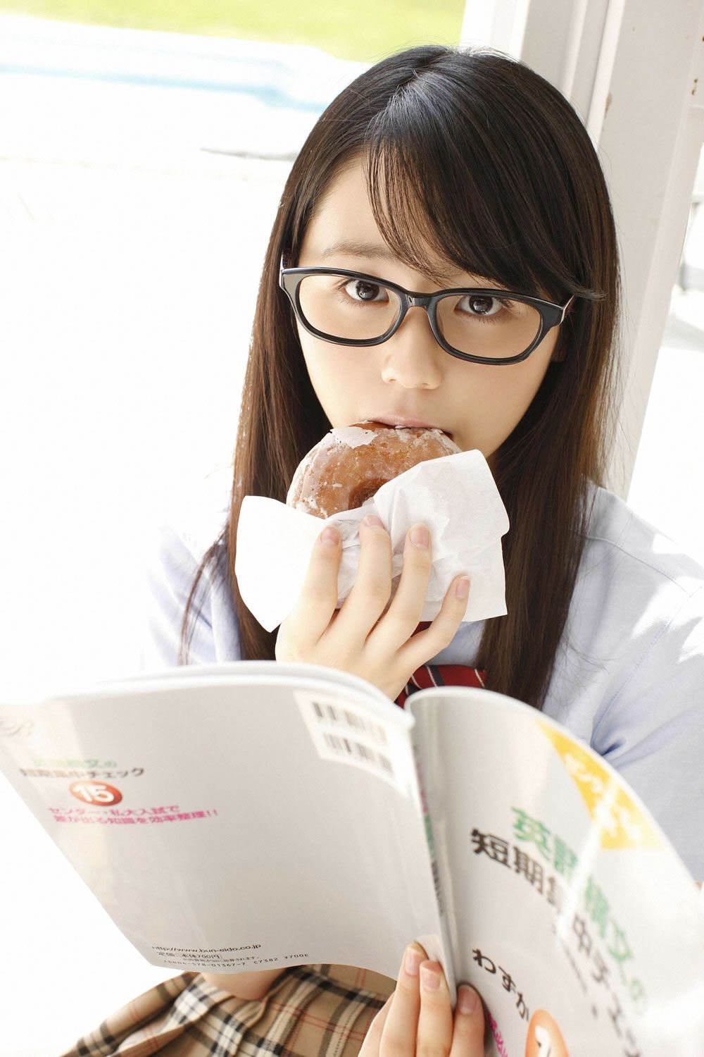 [Ys web] 11.06.29 Vol.406 小池里奈 [115P]