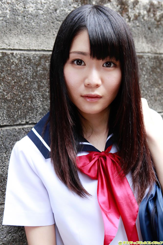 [DGC] 2012年09月号 No.1046 制服が似合うロリ顔美少女の未成熟なカラダ - 音無さやか [91P]