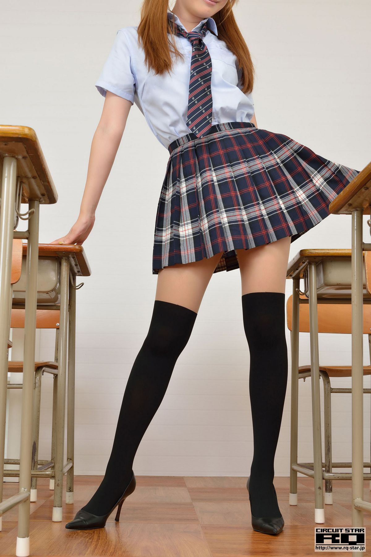 [RQ-STAR] NO.00687 夏川マノン『制服』 [76P]