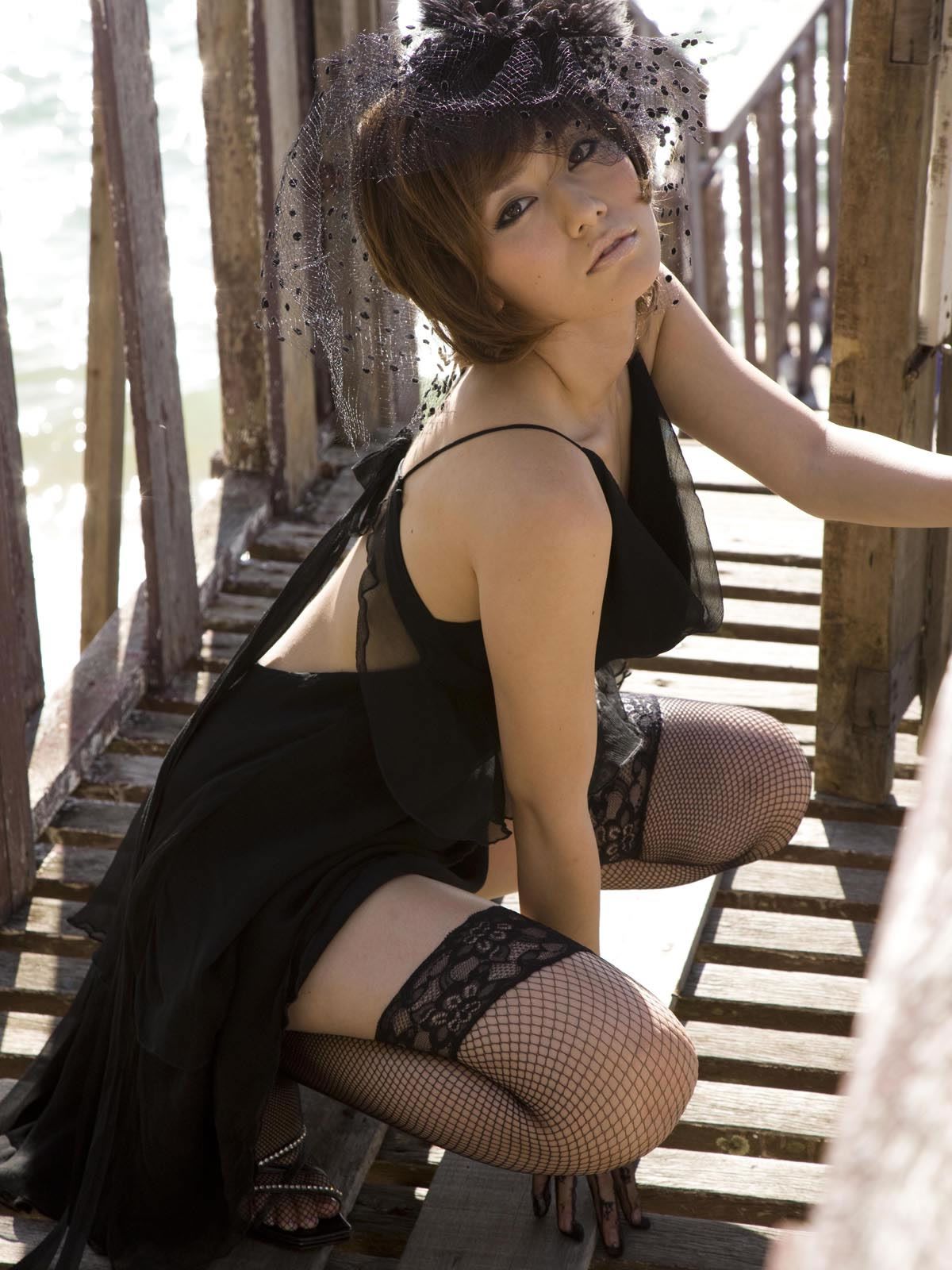 [Sabra.net] NEW COVER GIRL 谷桃子 『Peach shock2』 20100722 [100P]