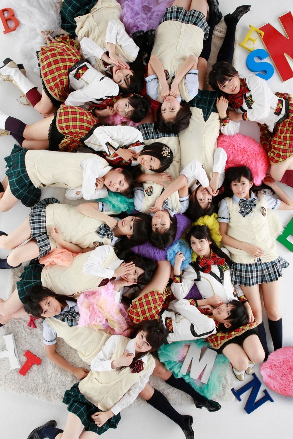 [YS Web] Vol.517 SKE48 NMB48 HKT48 GO!GO!48旋風.超選15GIRLS [79P]