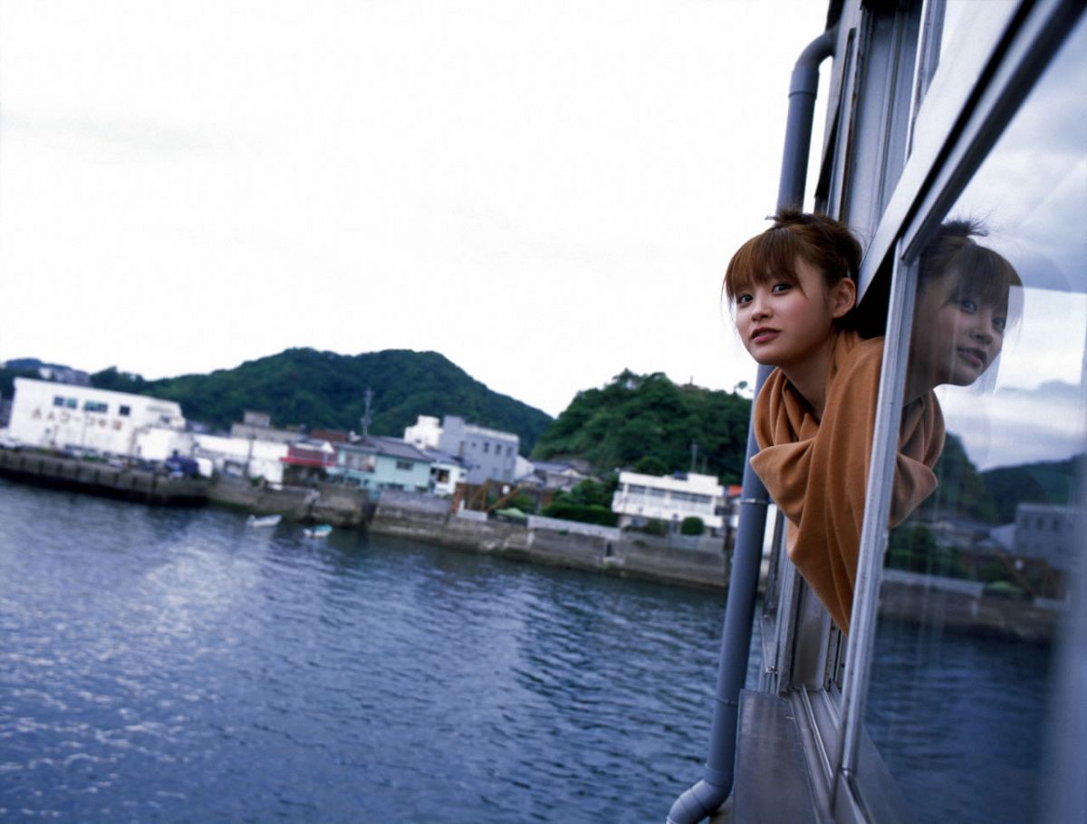 [Hello! Project Digital Books] No.16 Ai Takahashi 高橋 愛 [100P]