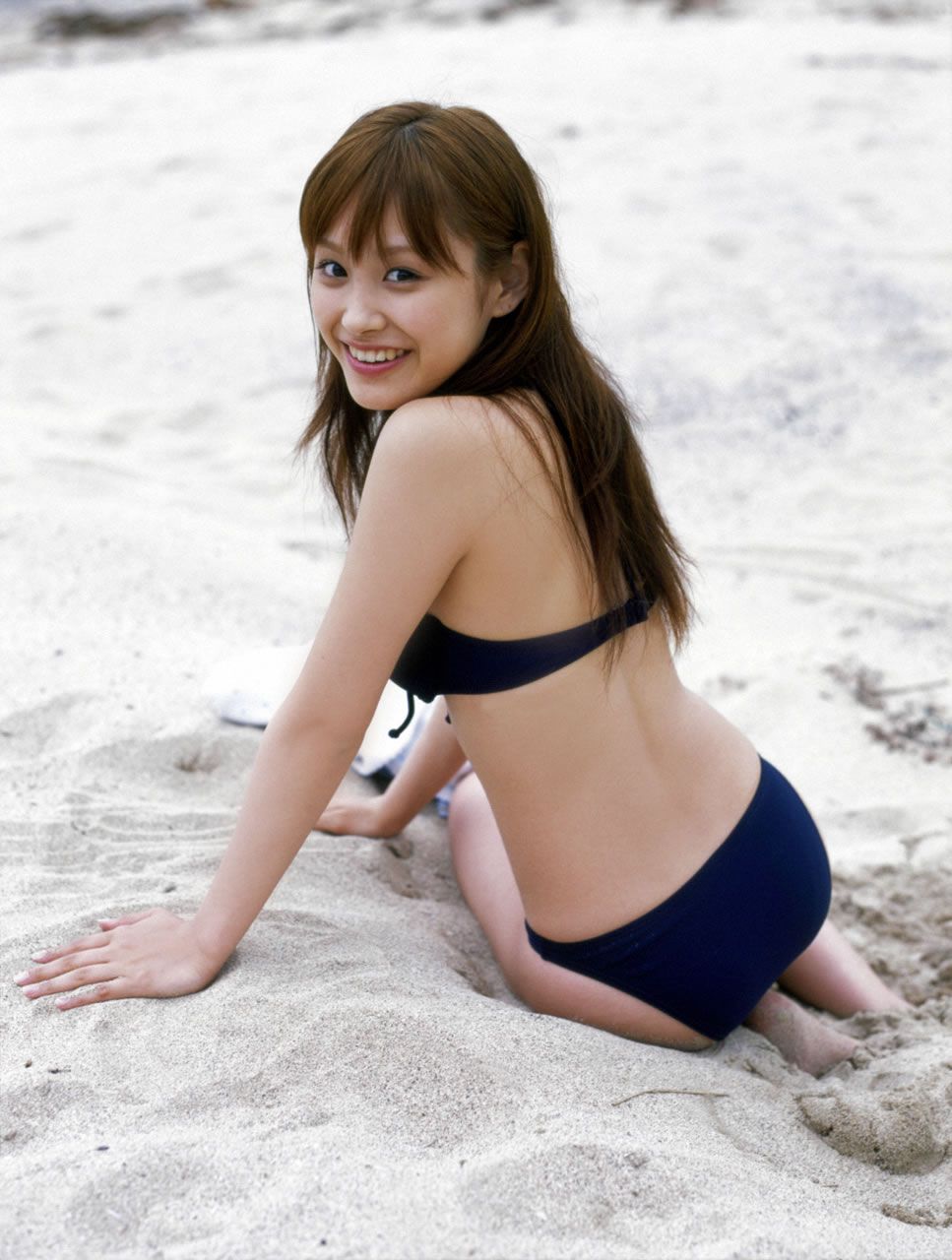 [Hello! Project Digital Books] No.16 Ai Takahashi 高橋 愛 [100P]