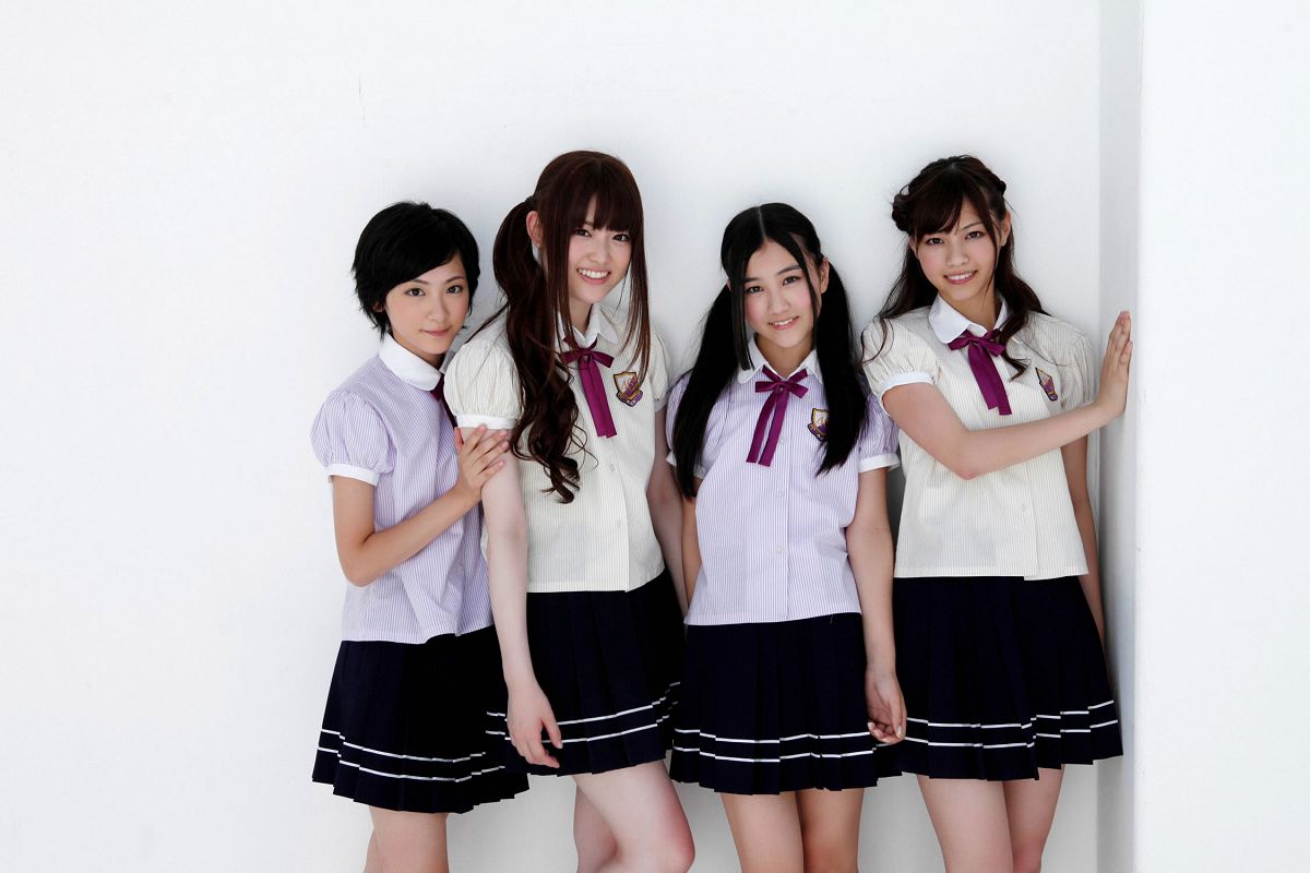 [YS Web] 2012.10.03 vol.521 乃木阪46 [111P]