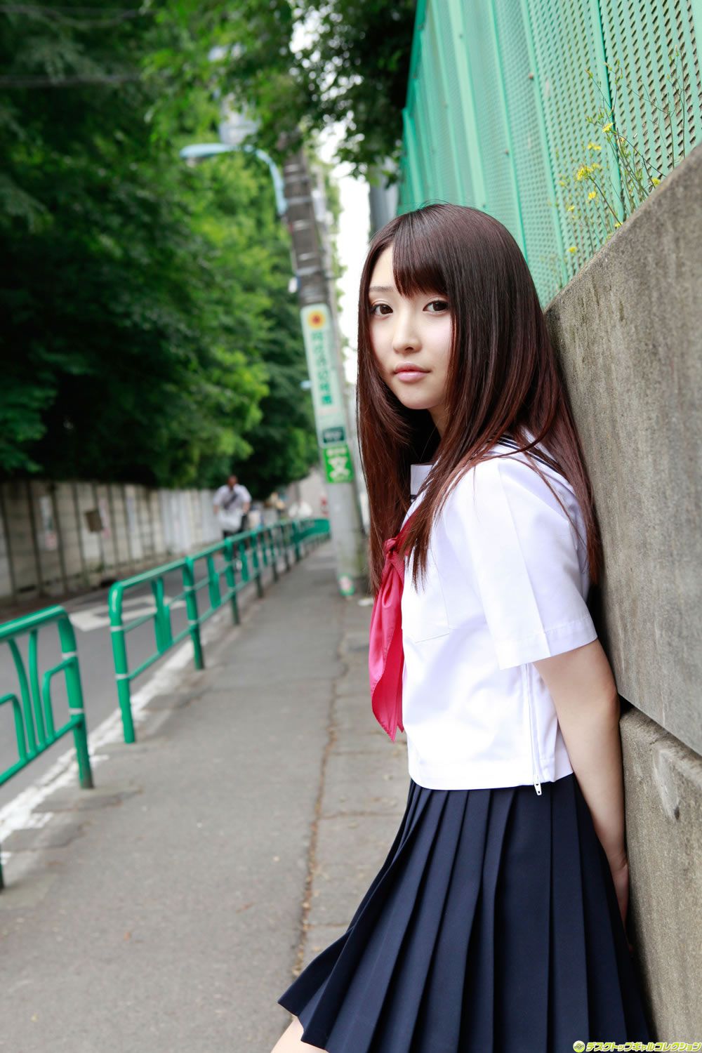[DGC] 2012.10 No.1052 末永佳子 [100P]