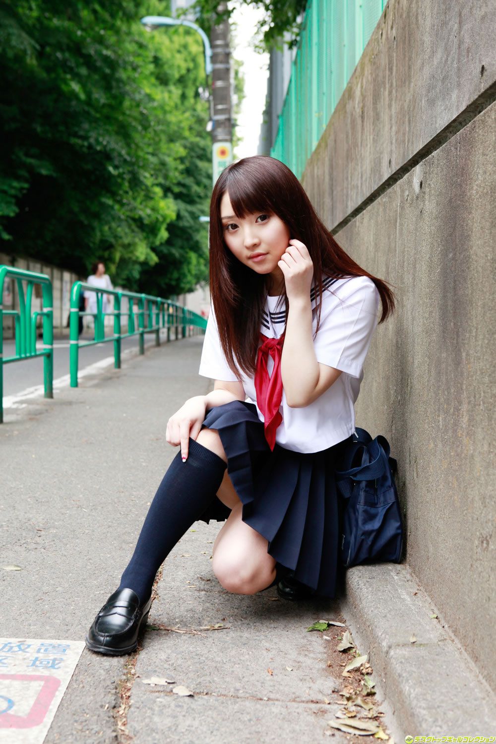 [DGC] 2012.10 No.1052 末永佳子 [100P]