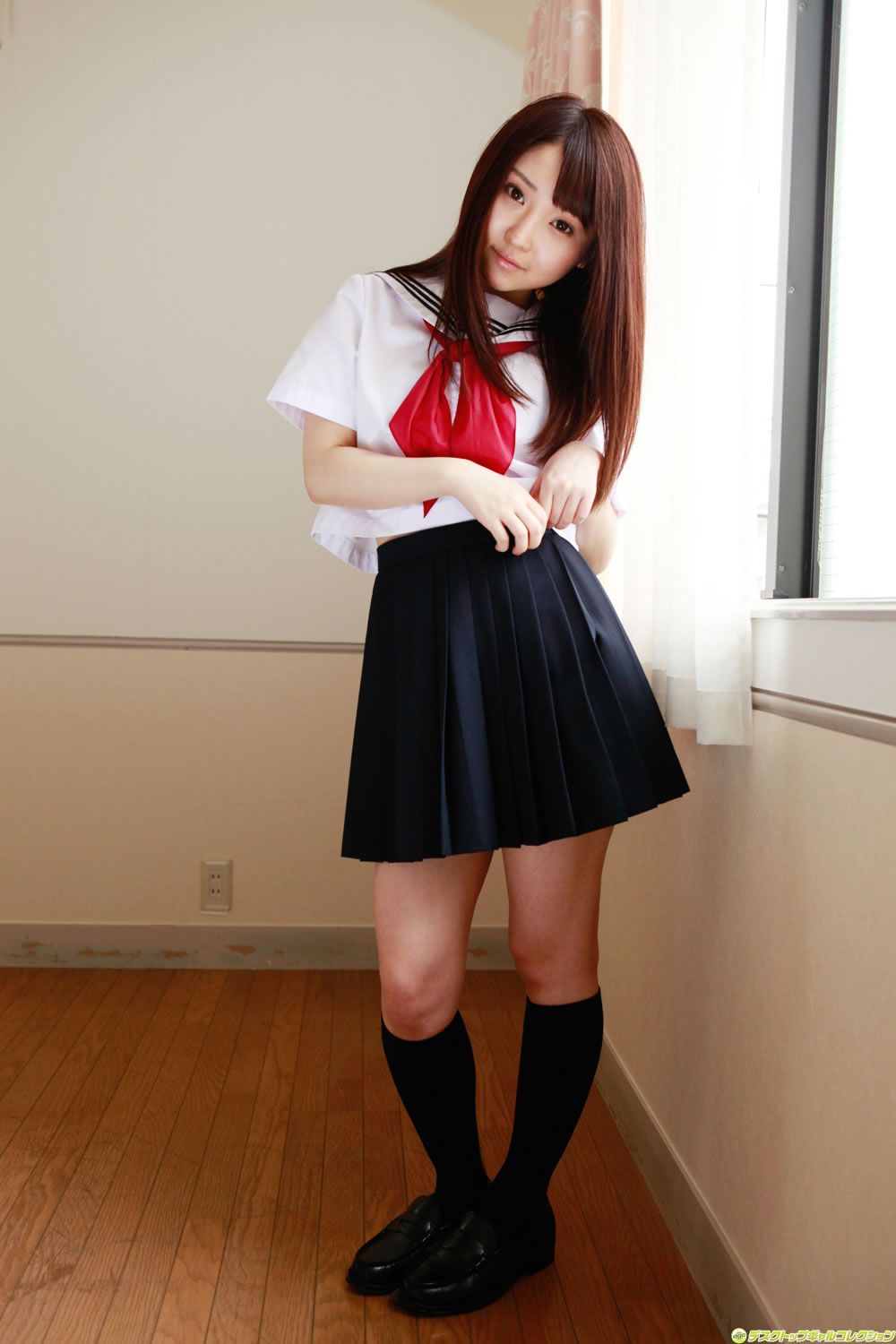 [DGC] 2012.10 No.1052 末永佳子 [100P]