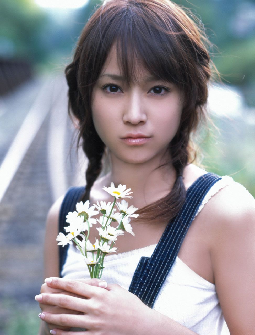 [Hello! Project Digital Books] No.48 Eri Kamei 亀井絵里 [97P]