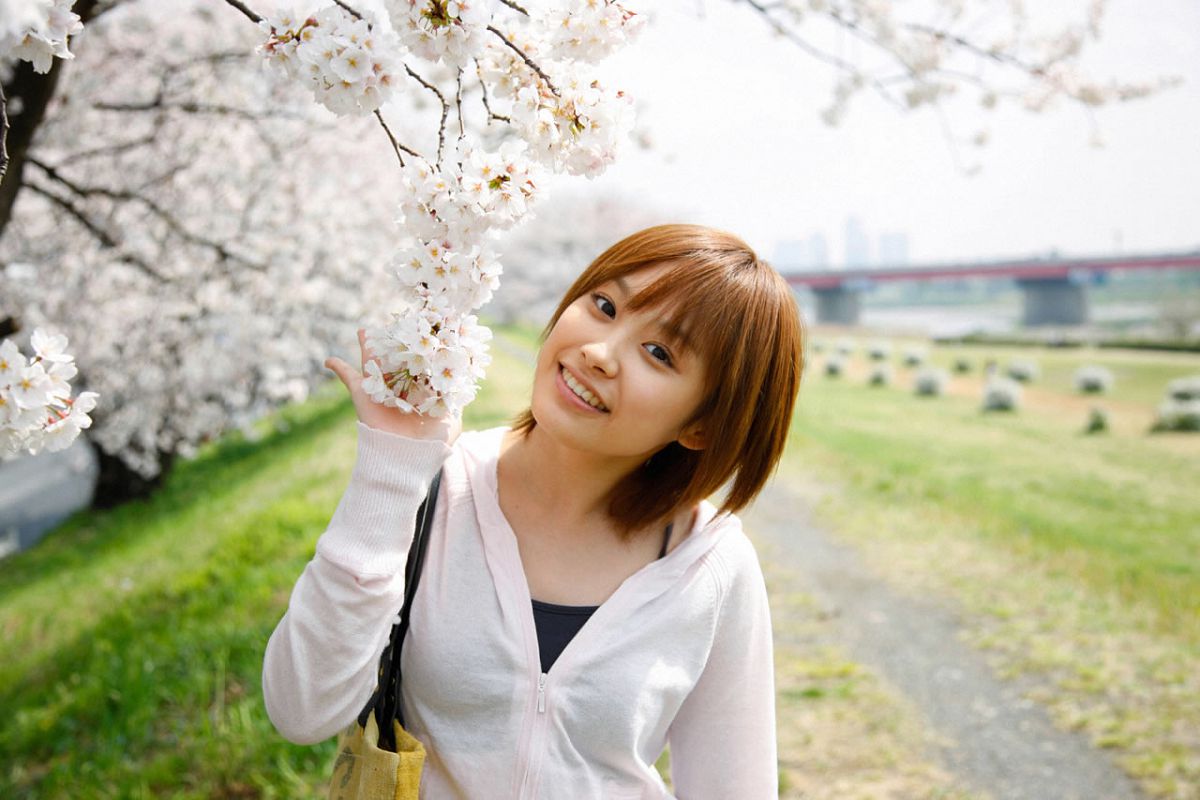 [Hello! Project Digital Books] No.58 Ai Takahashi 高橋 愛 [99P]