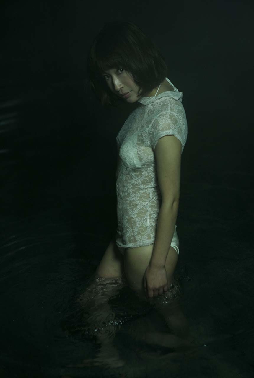 [image.tv] 2010.01.01 Mayumi Ono 小野真弓 Wonderful Tonight [41P]
