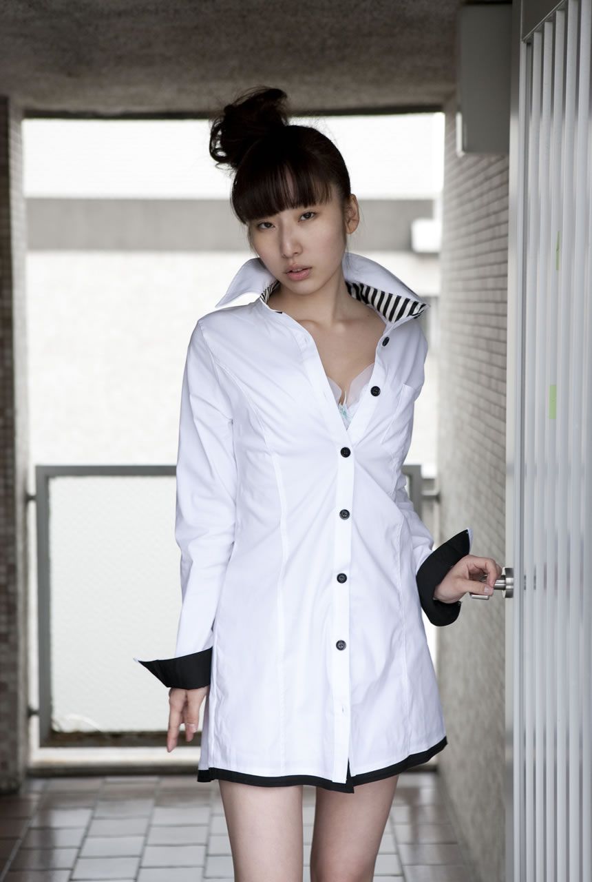 [image.tv] 2010.04.01 Azusa Aida 相田あずさ A-17 前編 [33P]