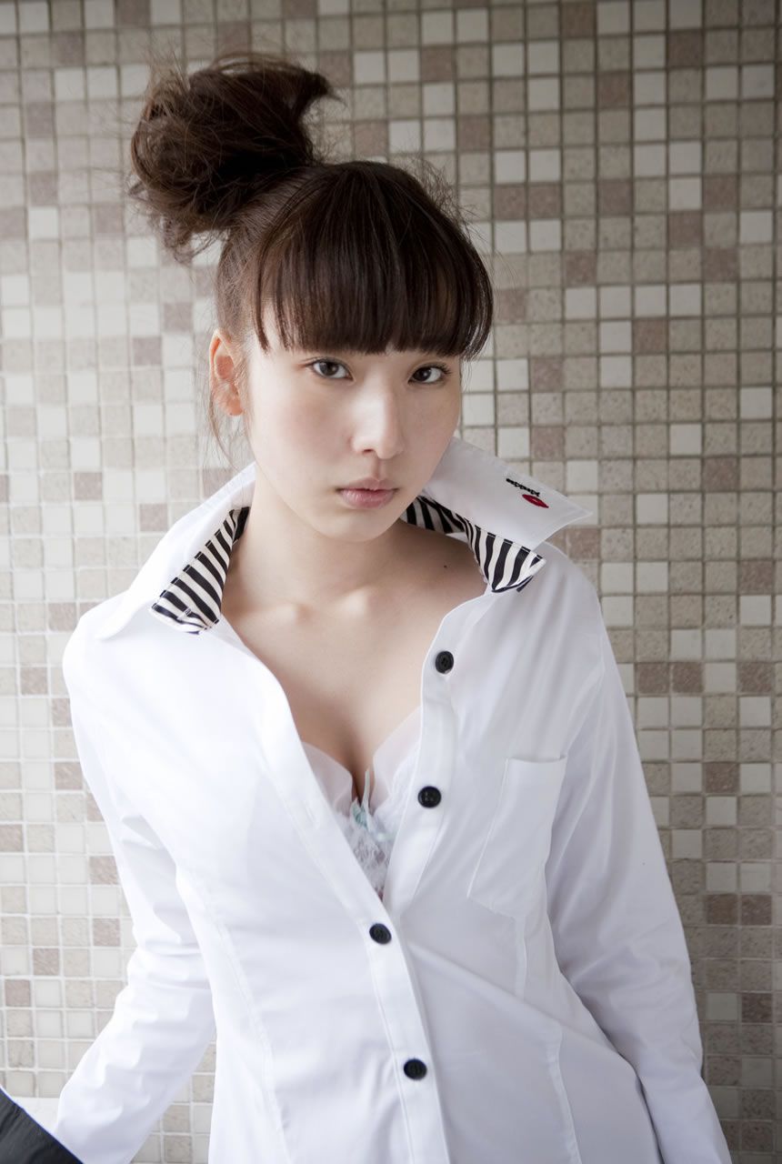 [image.tv] 2010.04.01 Azusa Aida 相田あずさ A-17 前編 [33P]