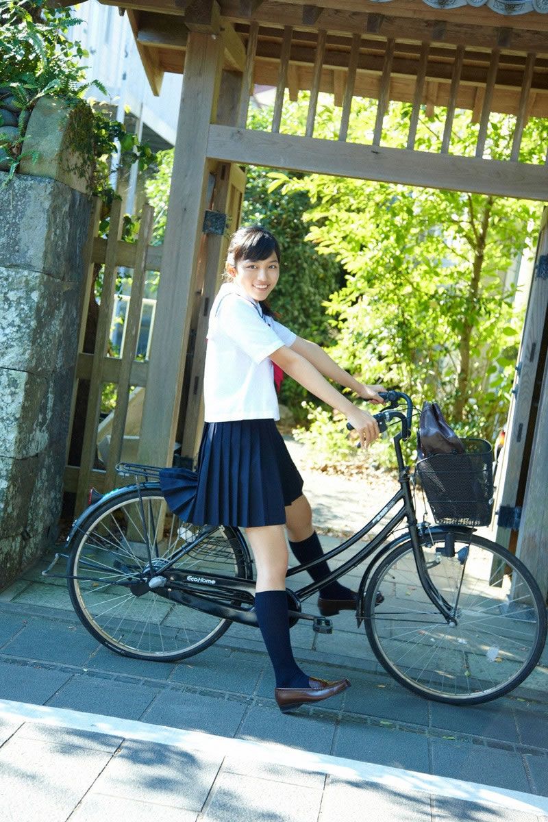 [Wanibooks WBGC] 2012.10 No.100 Haruna Kawaguchi 川口春奈 [196P]