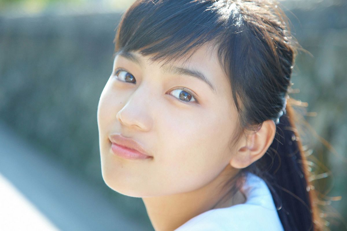 [Wanibooks WBGC] 2012.10 No.100 Haruna Kawaguchi 川口春奈 [196P]