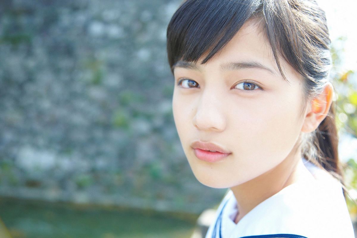 [Wanibooks WBGC] 2012.10 No.100 Haruna Kawaguchi 川口春奈 [196P]