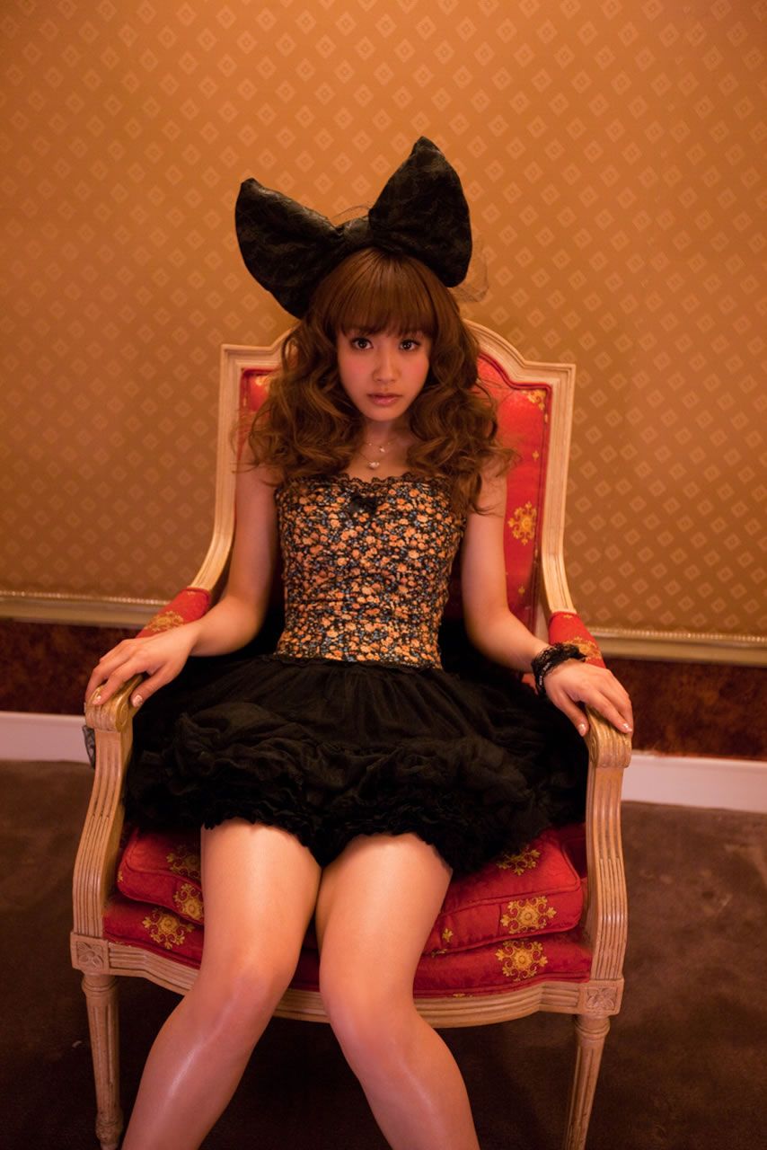 [Hello! Project Digital Books] No.74 Ai Takahashi 高橋 愛 [118P]