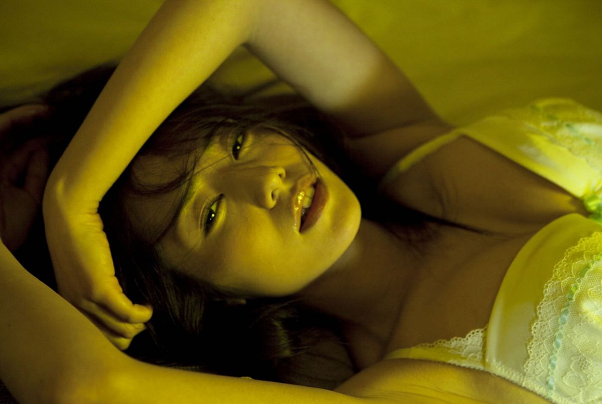 [image.tv] 2010.06.01 Momoko 谷桃子 桃源郷 後編 [34P]