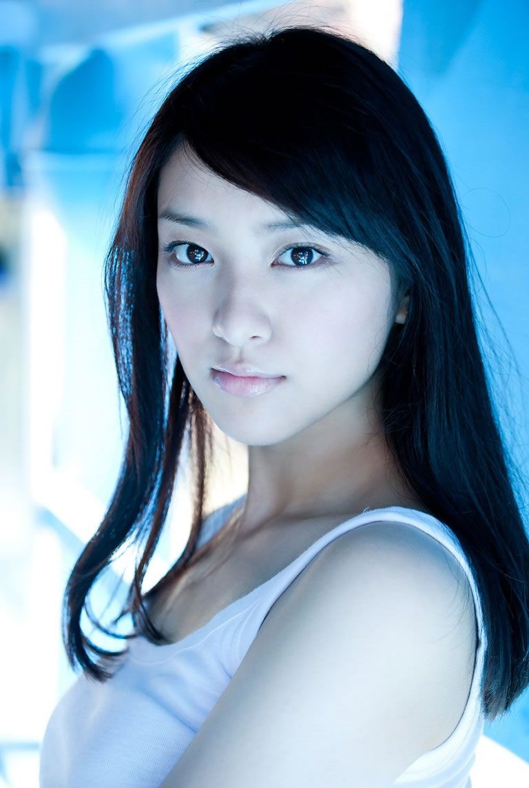 [image.tv] 2010.08 Emi Takei 武井咲 Crystal Clear [29P]