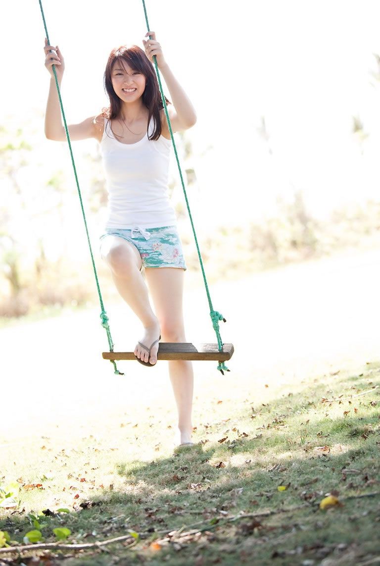 [image.tv] 2010.08 Emi Takei 武井咲 Crystal Clear [29P]