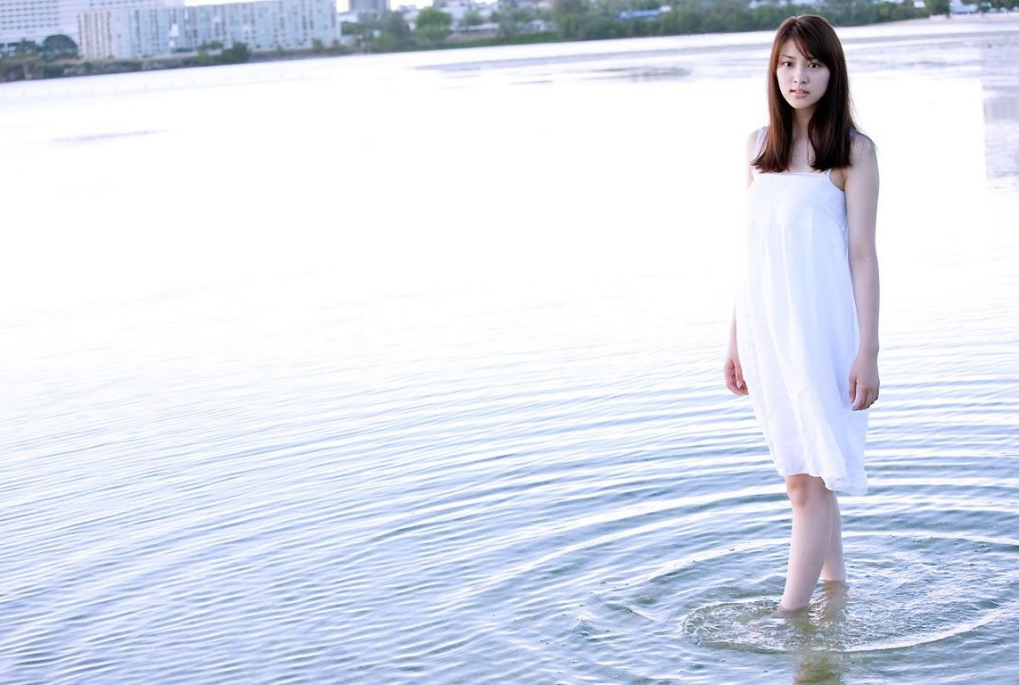 [image.tv] 2010.08 Emi Takei 武井咲 Crystal Clear [29P]