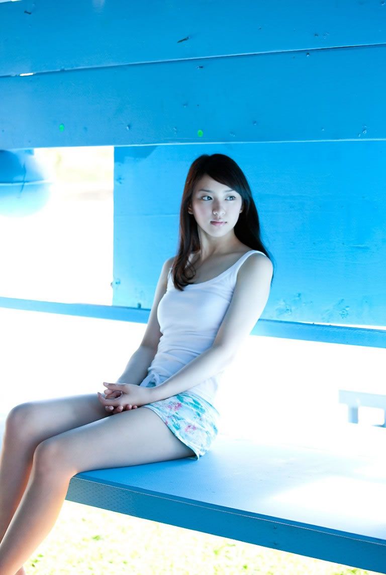 [image.tv] 2010.08 Emi Takei 武井咲 Crystal Clear [29P]