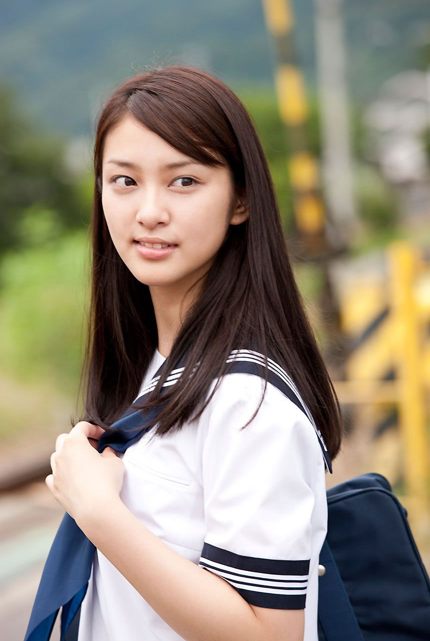 [image.tv] 2010.10 Emi Takei 武井咲 Stay Gold [30P]