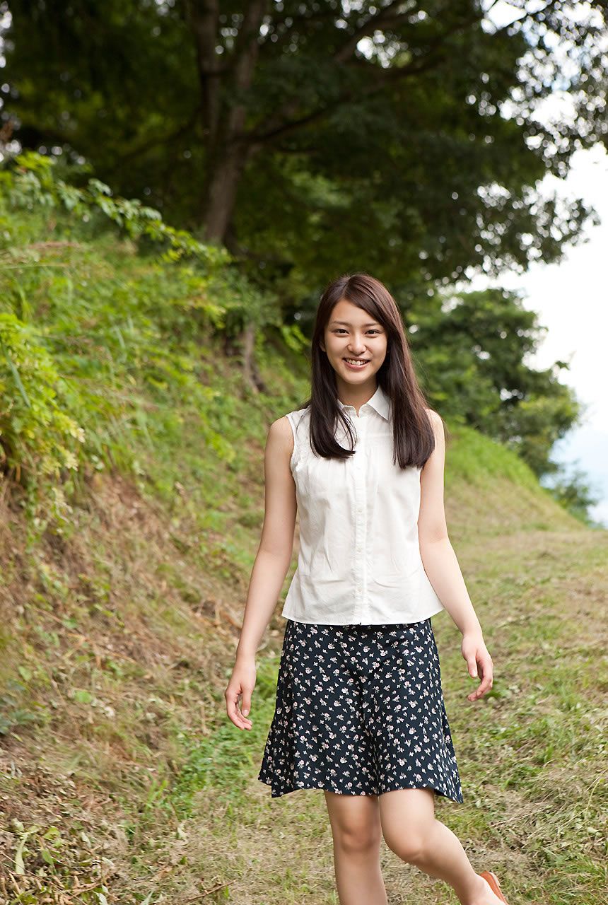 [image.tv] 2010.10 Emi Takei 武井咲 Stay Gold [30P]