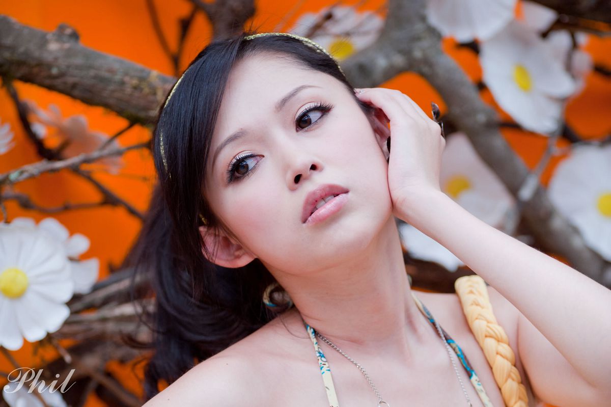 2011.04.24 Avy恬小魚--远远的风 [264P]