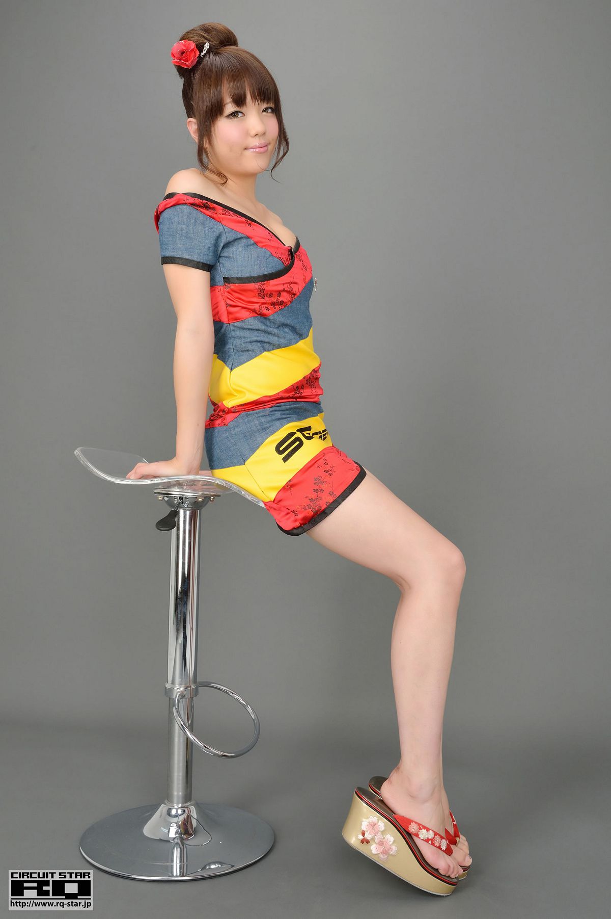 [RQ-STAR] 2012.12.07 NO.00725 Natsuki Higurashi 日暮なつき Race Queen [80P]